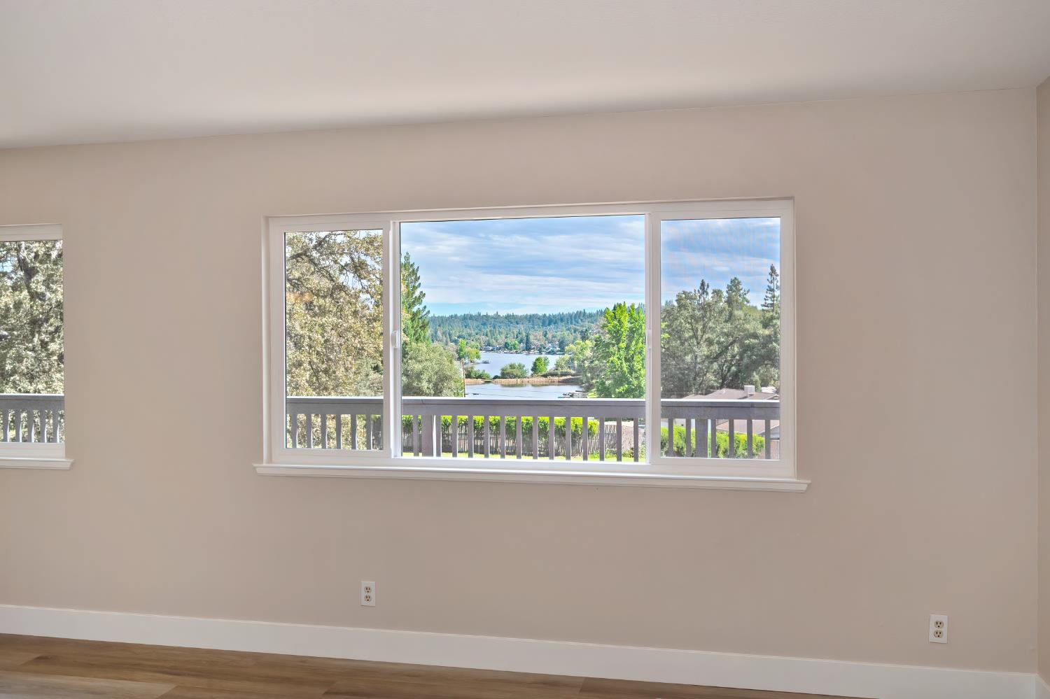 11667 Torrey Pines Drive