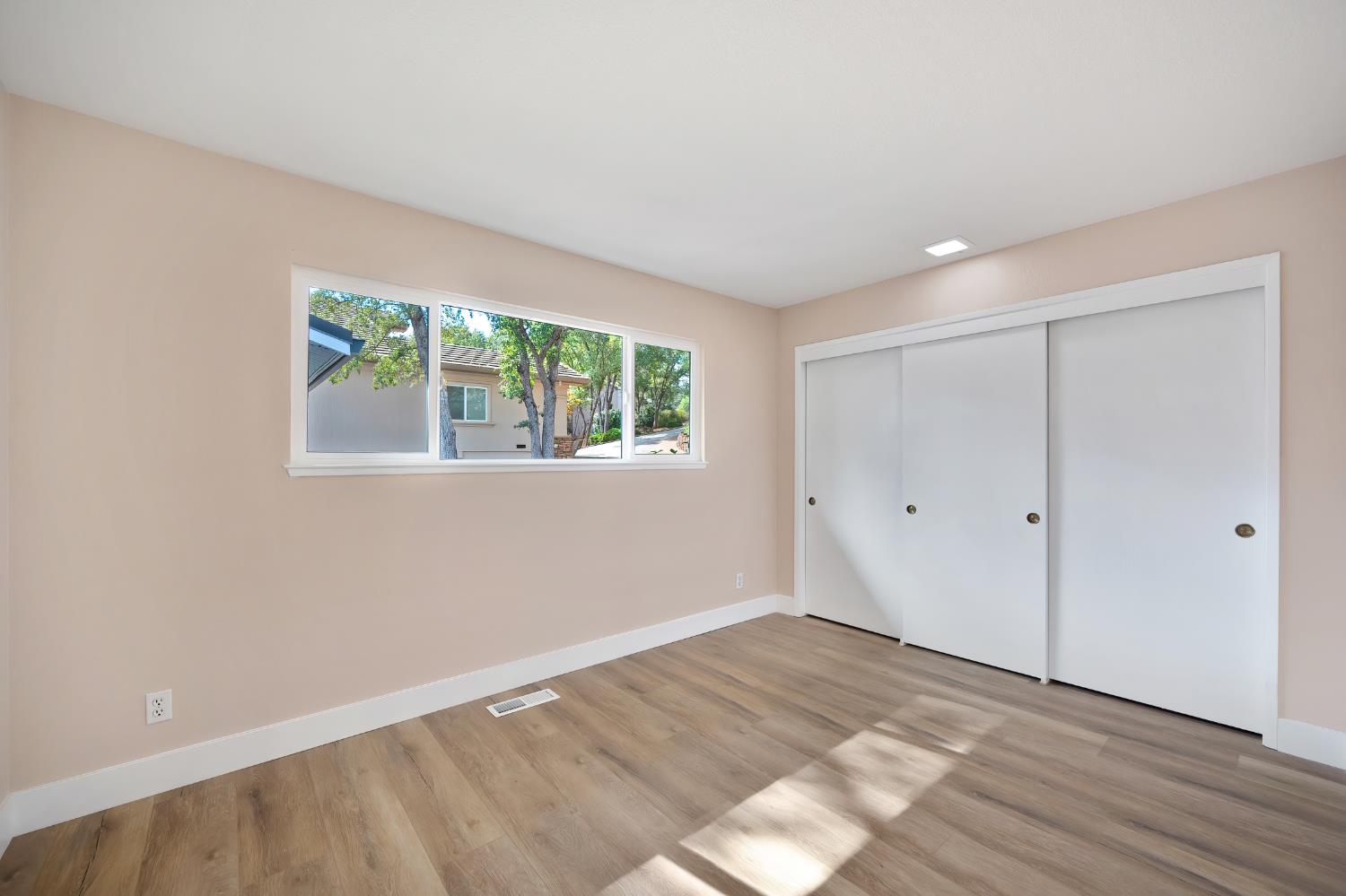 11667 Torrey Pines Drive