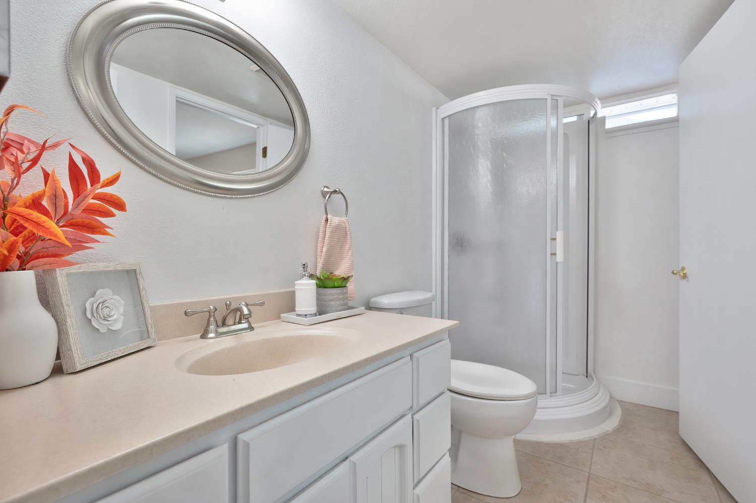 11667 Torrey Pines Drive