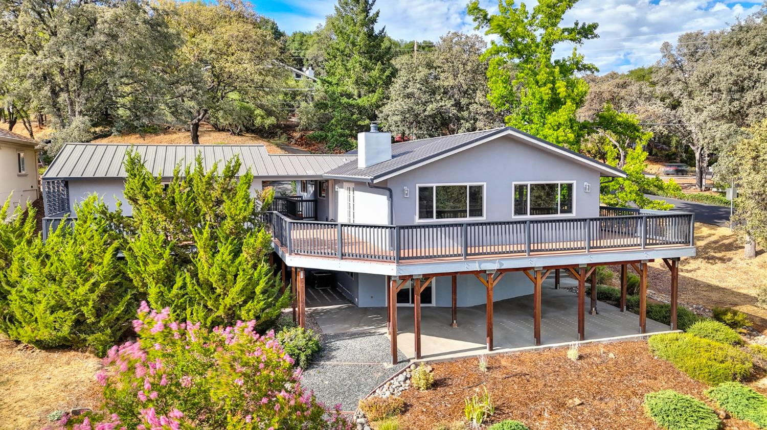 11667 Torrey Pines Drive