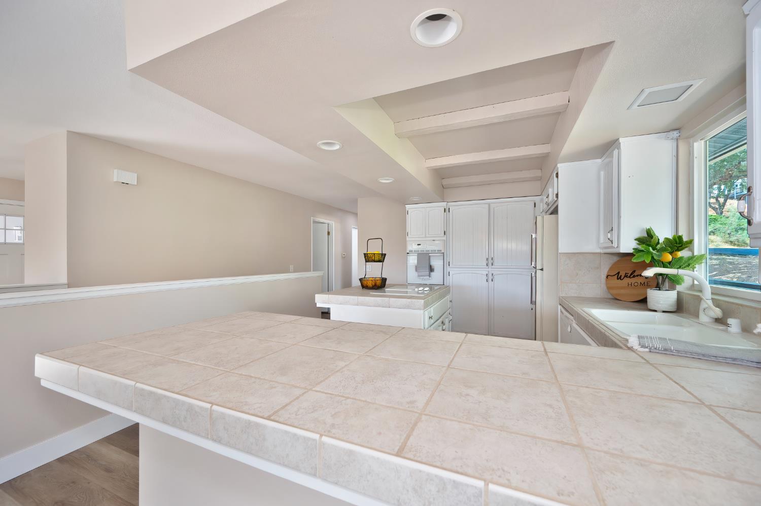 11667 Torrey Pines Drive