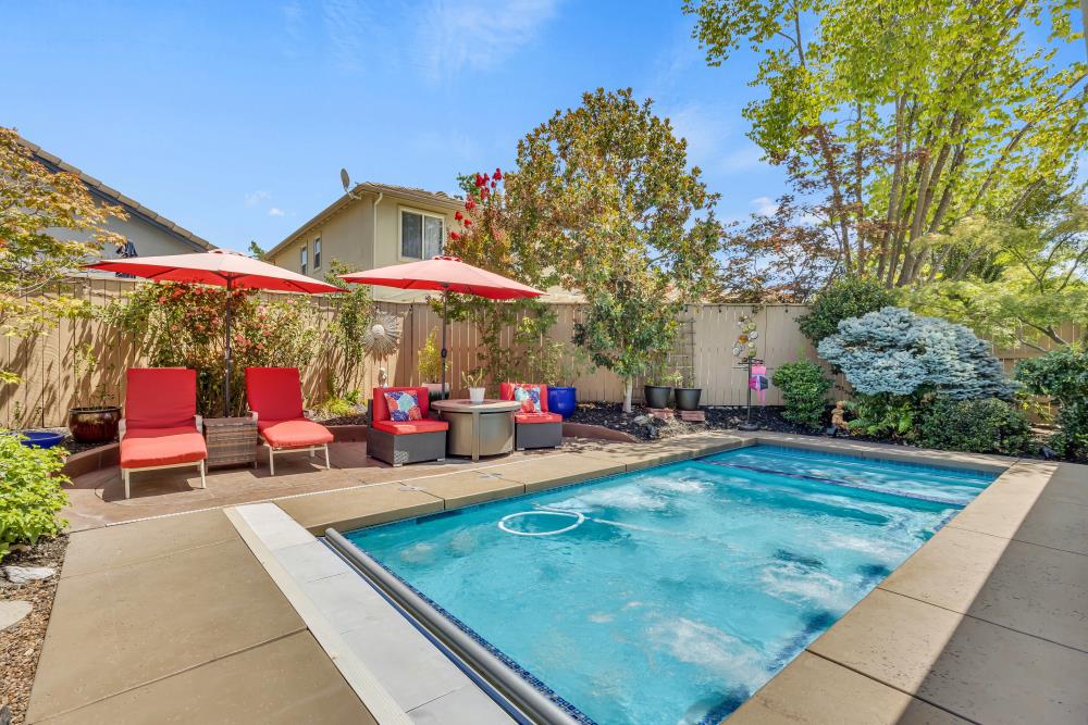 1176 Cobble Fields Court