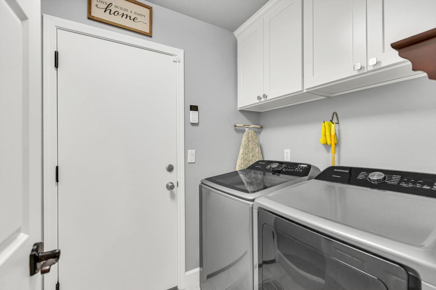 1176 Cobble Fields Court