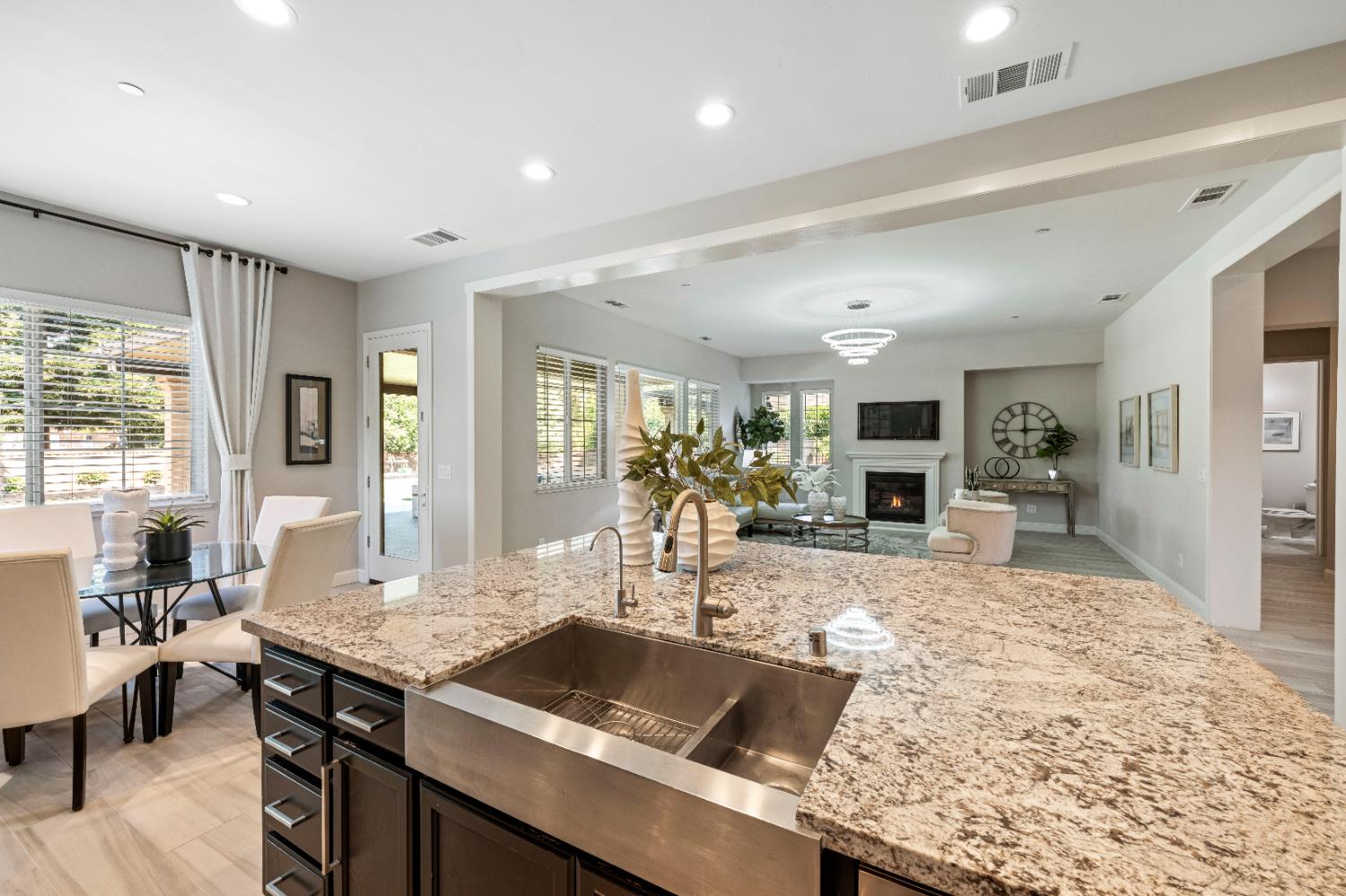 5145 Pastor Drive