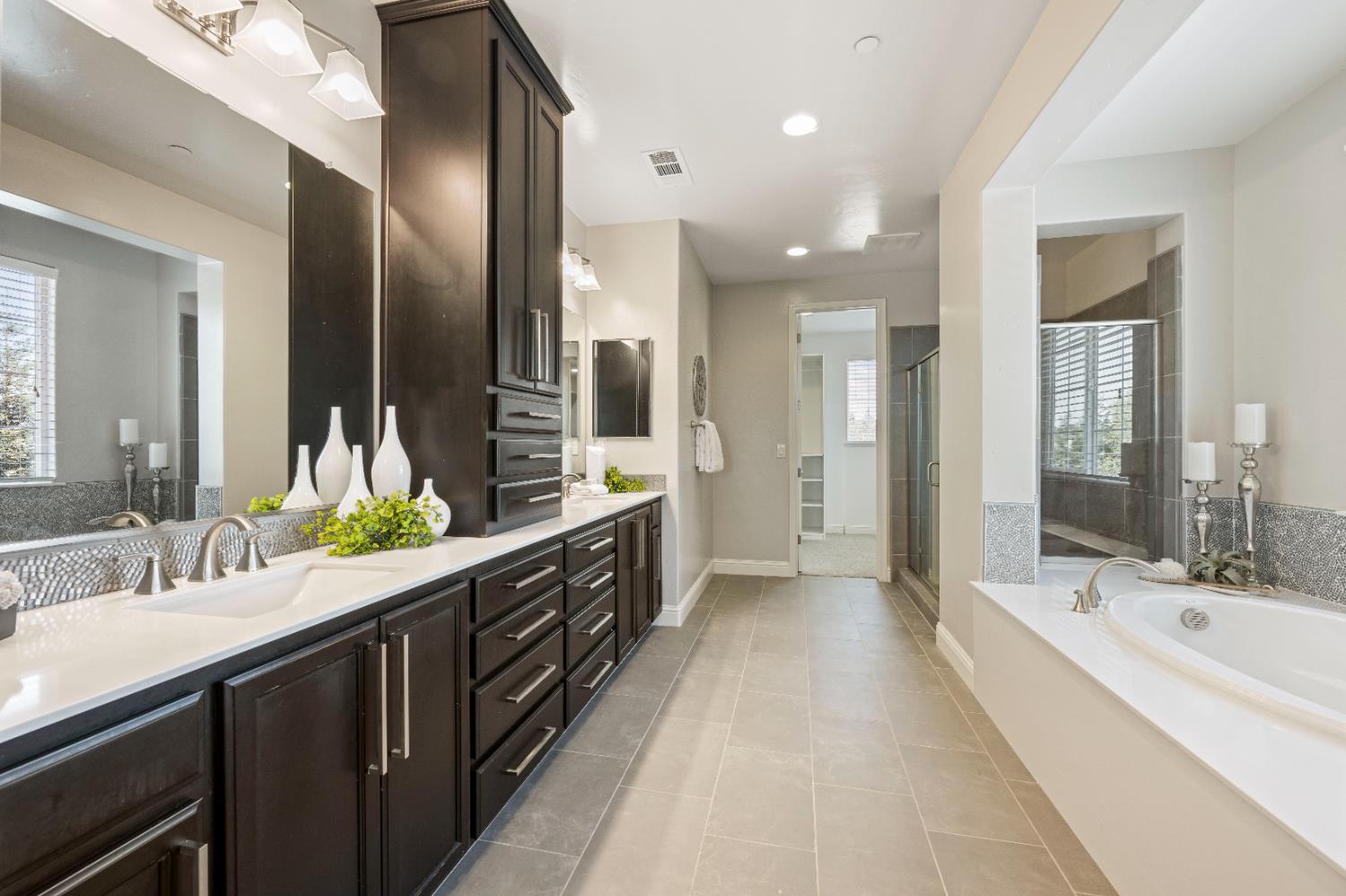 5145 Pastor Drive