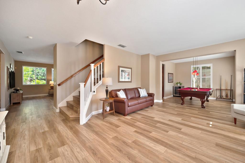 1038 Pintail Circle