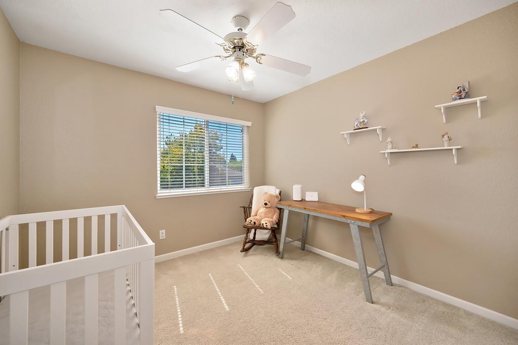 1038 Pintail Circle