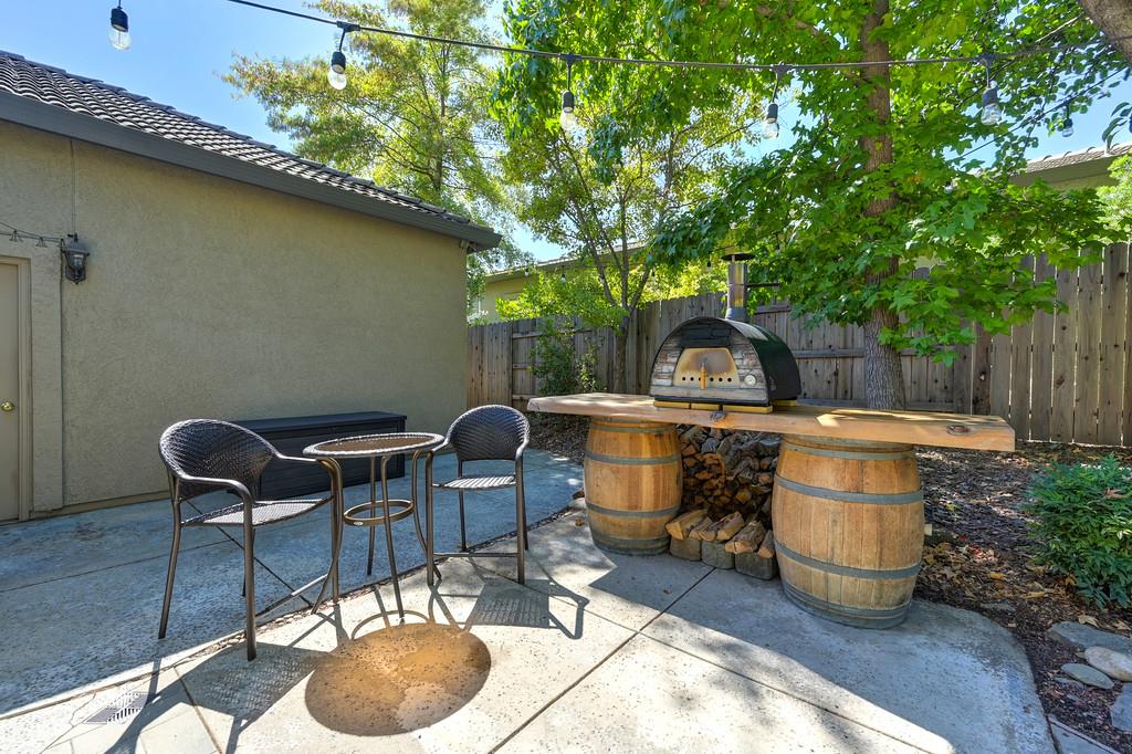1038 Pintail Circle