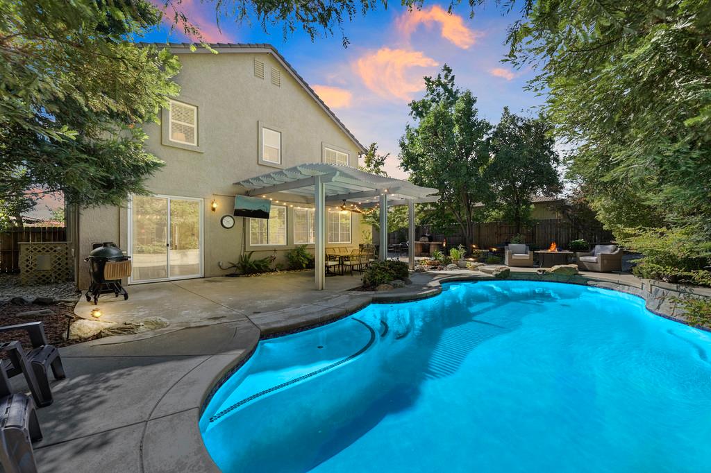 1038 Pintail Circle