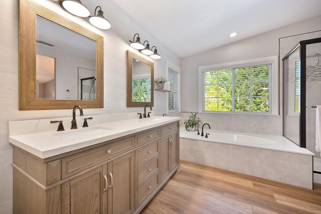 1038 Pintail Circle