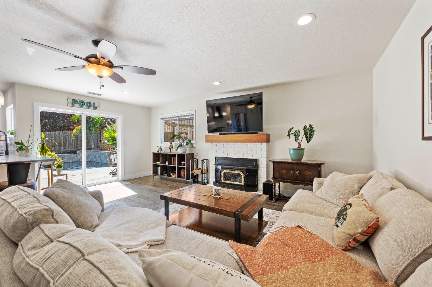 421 Willow Creek Drive