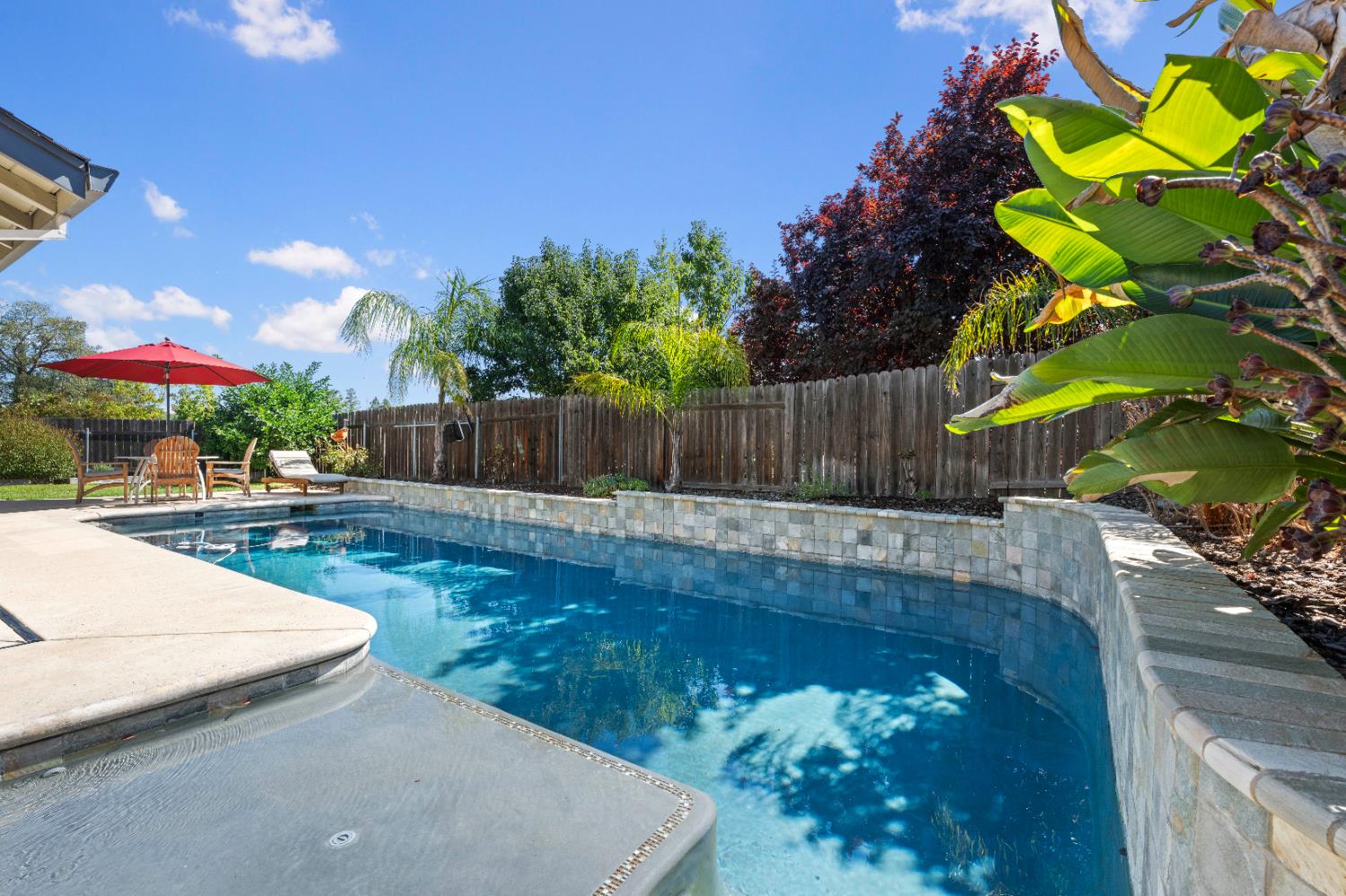 421 Willow Creek Drive