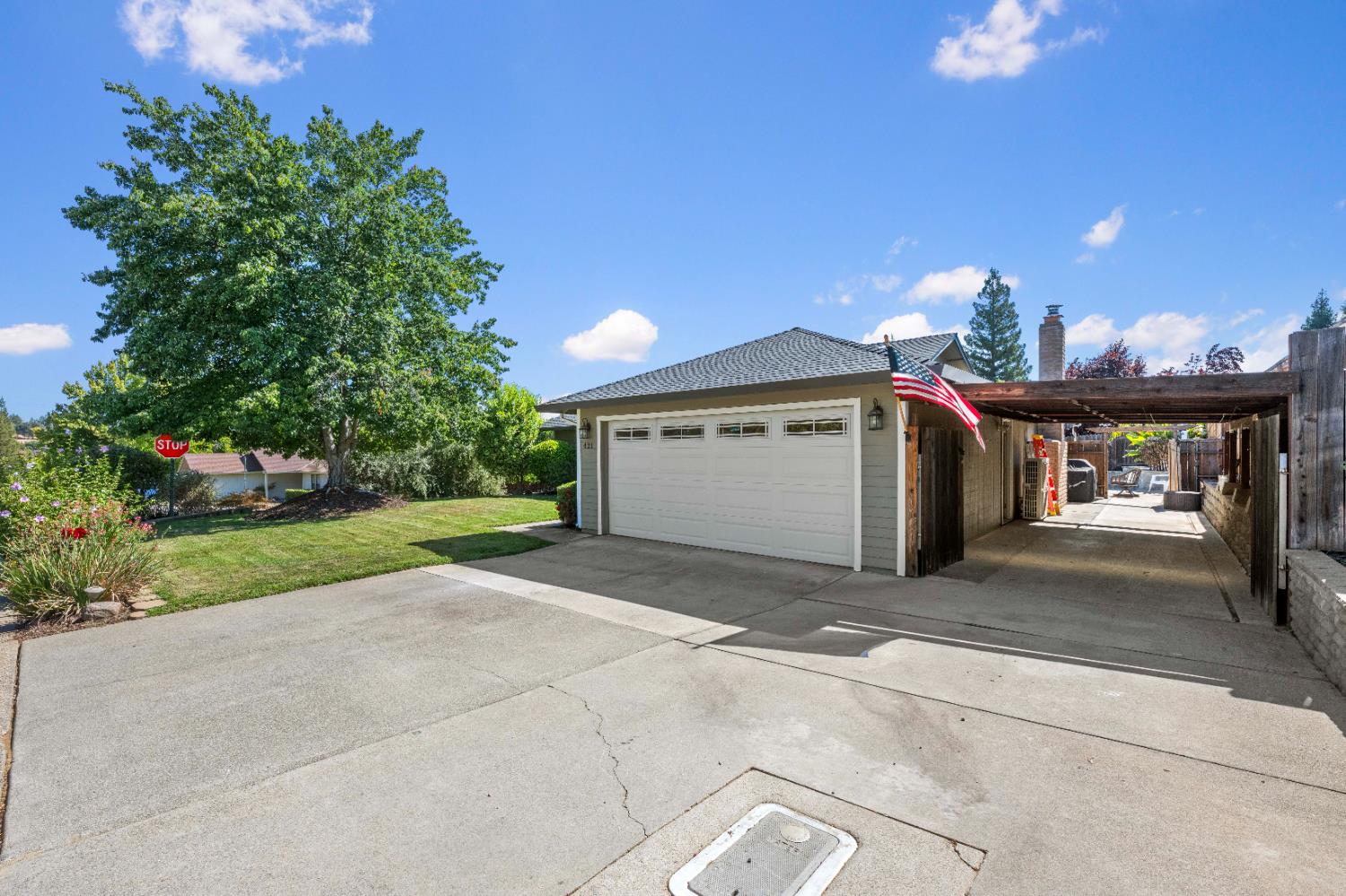 421 Willow Creek Drive