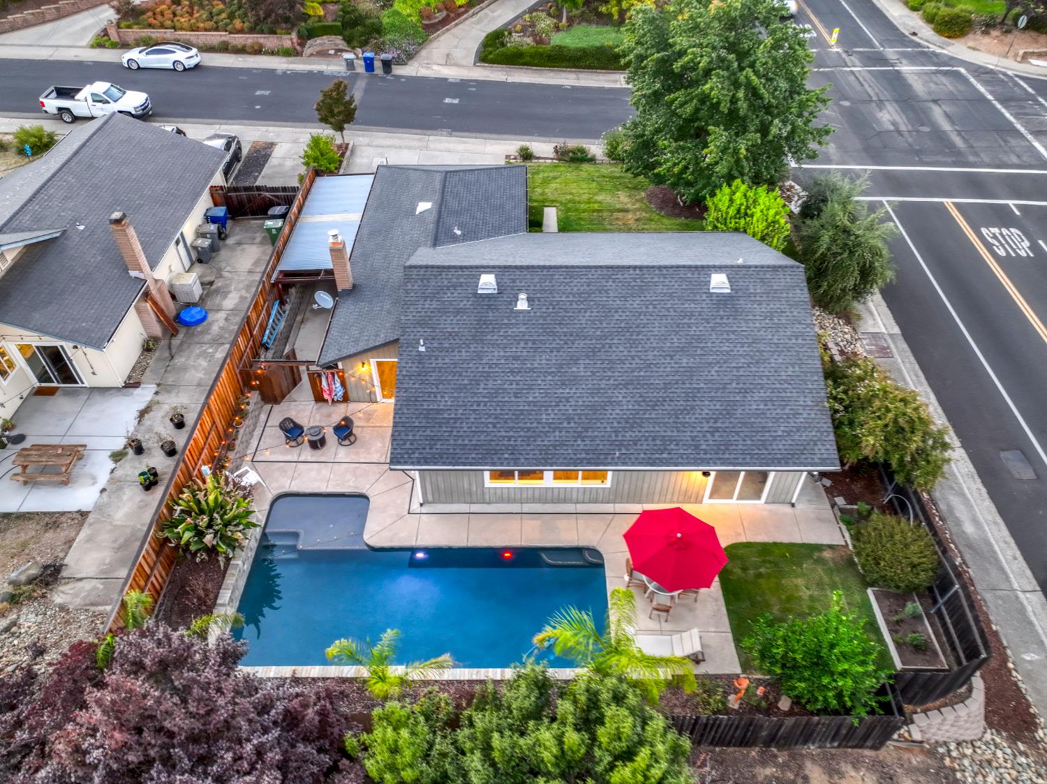 421 Willow Creek Drive