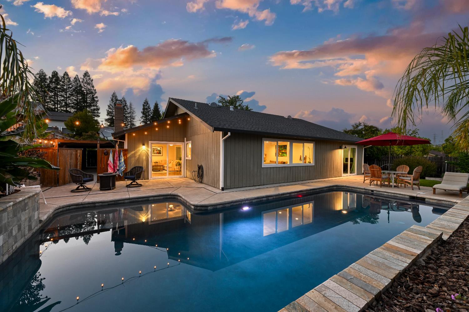 421 Willow Creek Drive