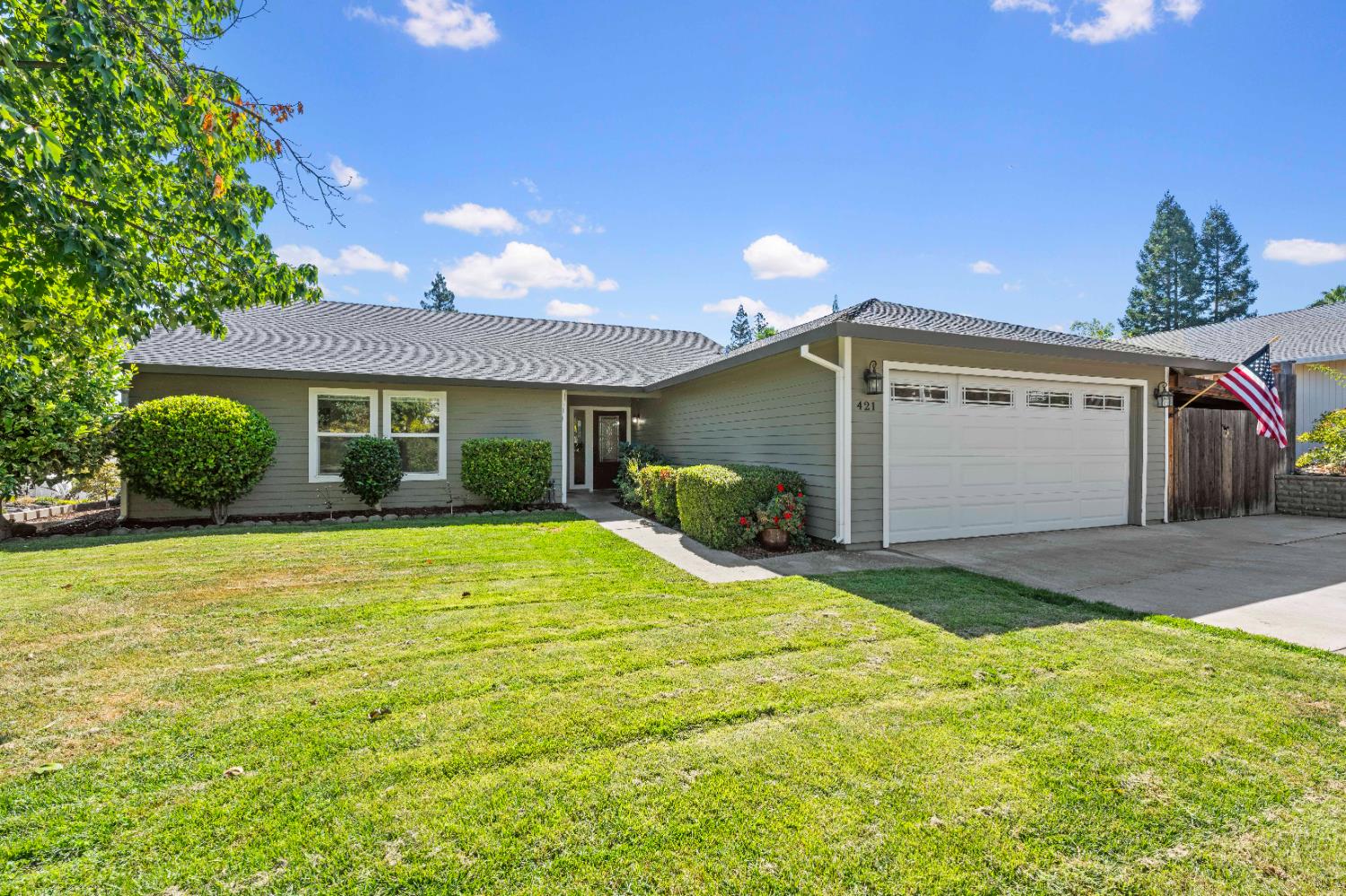 421 Willow Creek Drive