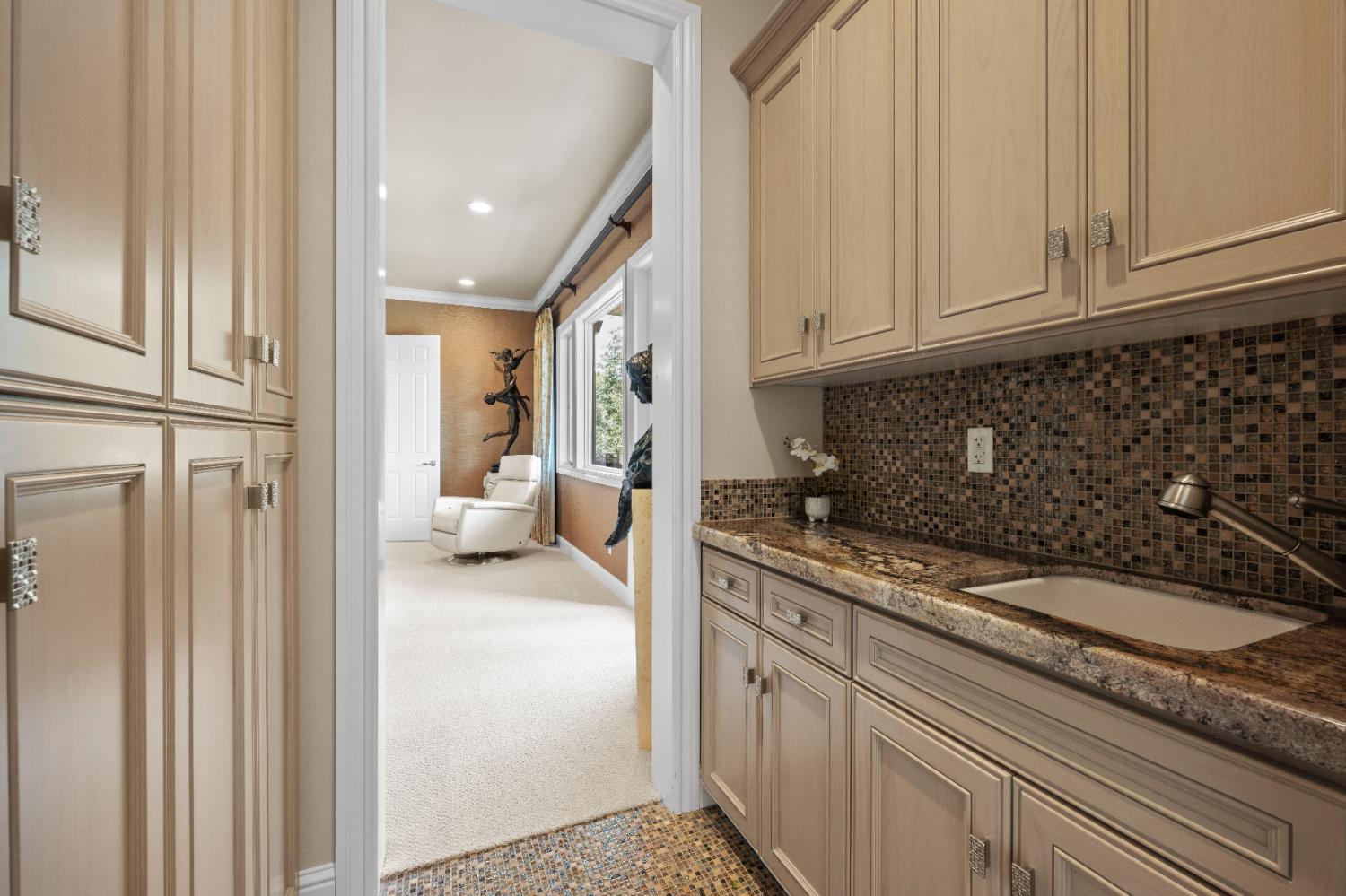 4324 Carlson Court