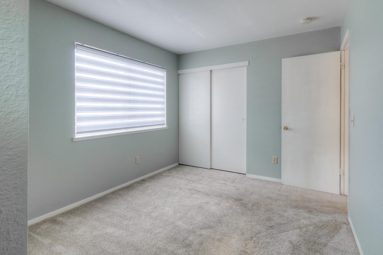3312 Groveland Way