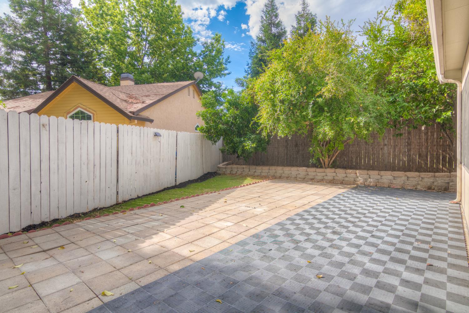3312 Groveland Way