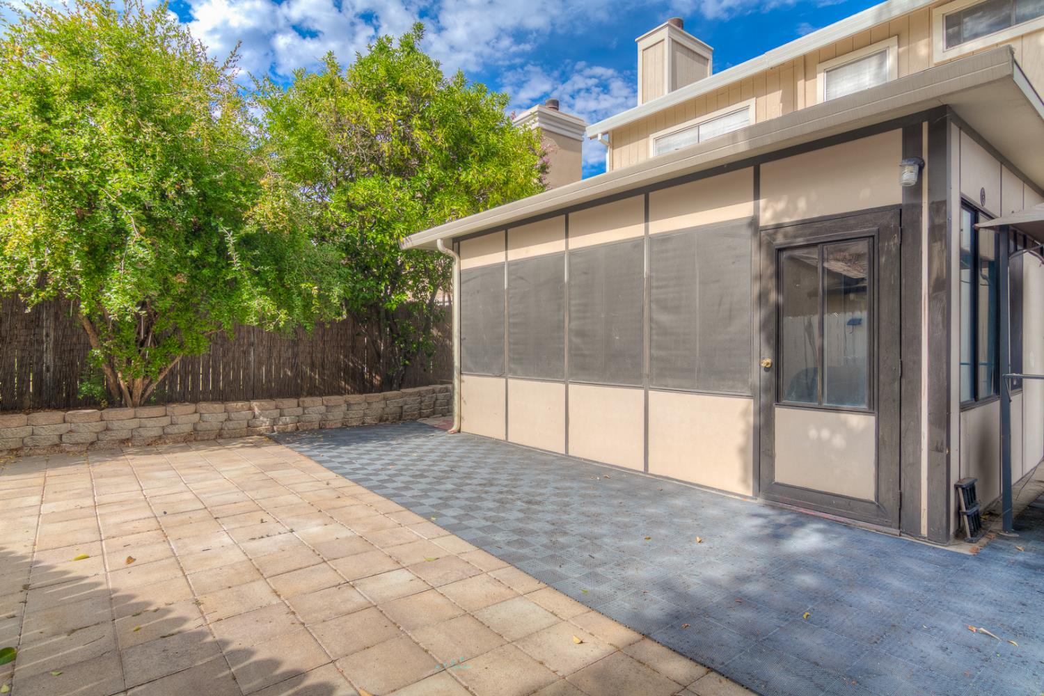 3312 Groveland Way
