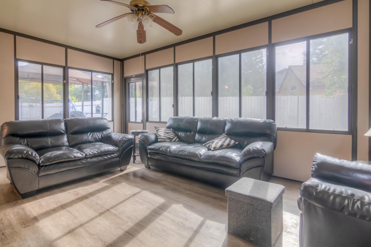 3312 Groveland Way