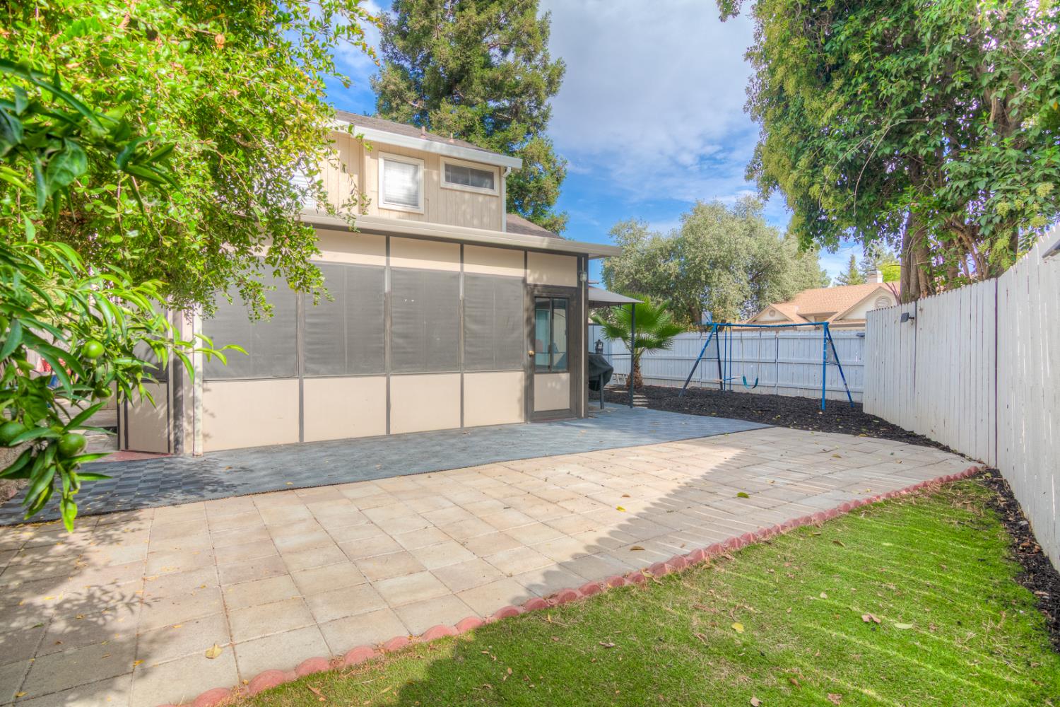 3312 Groveland Way