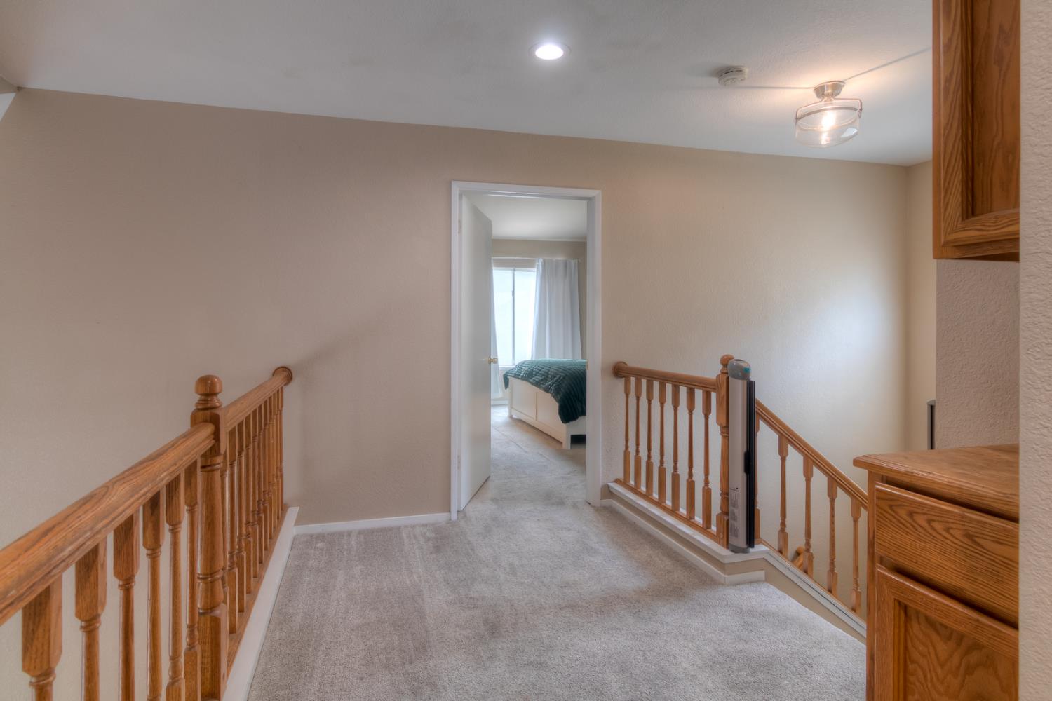 3312 Groveland Way