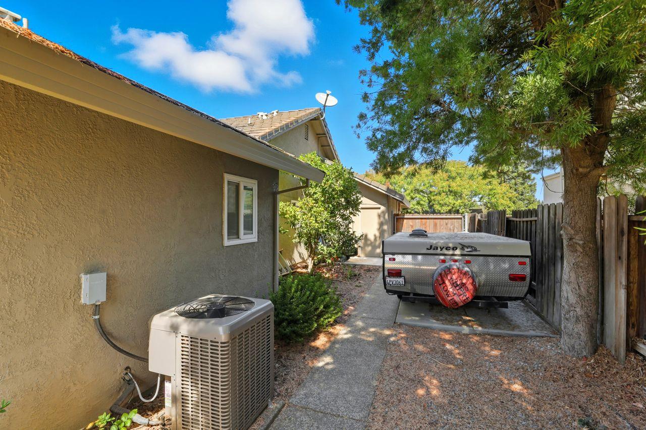 415 S Lexington Drive