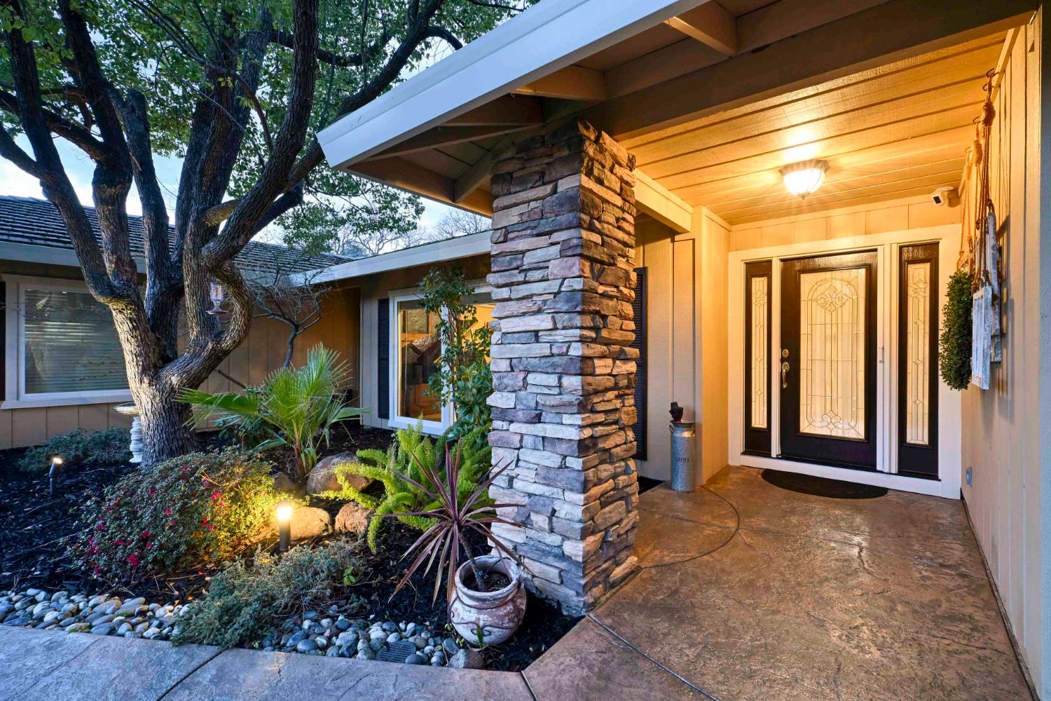 6245 Macduff Drive