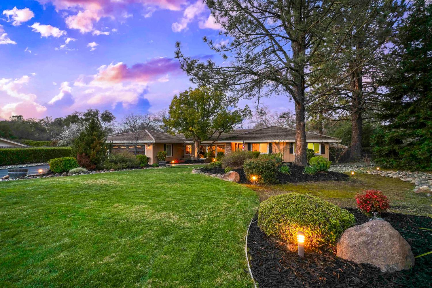 6245 Macduff Drive
