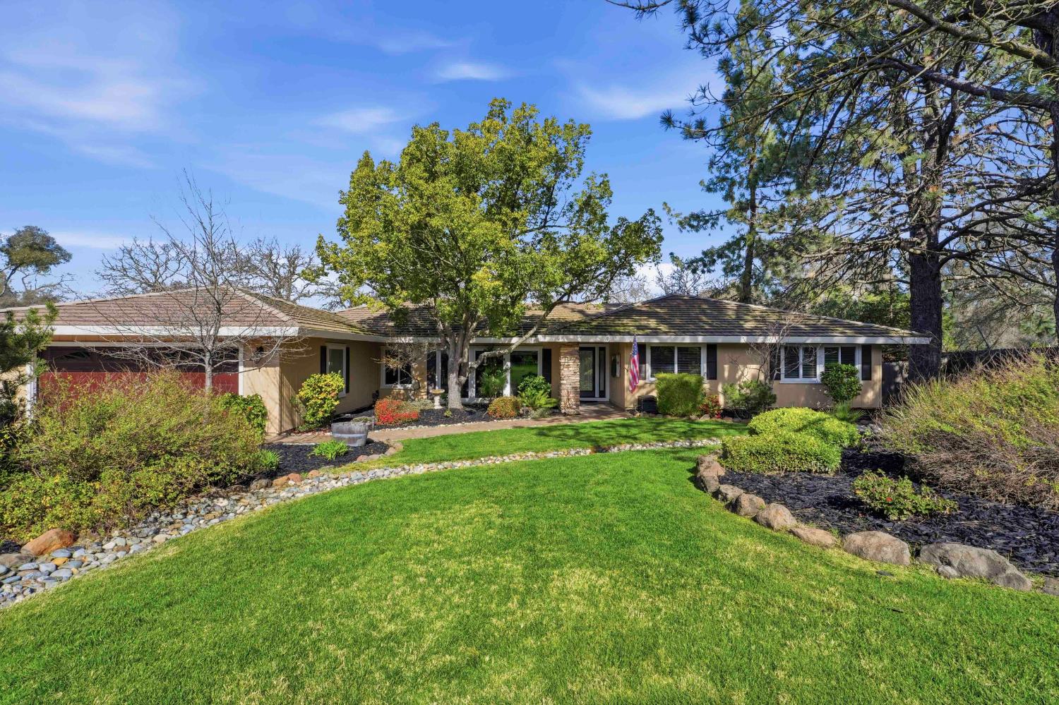 6245 Macduff Drive