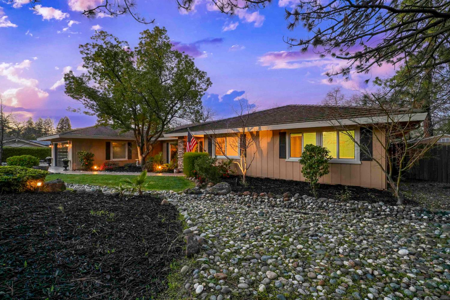 6245 Macduff Drive
