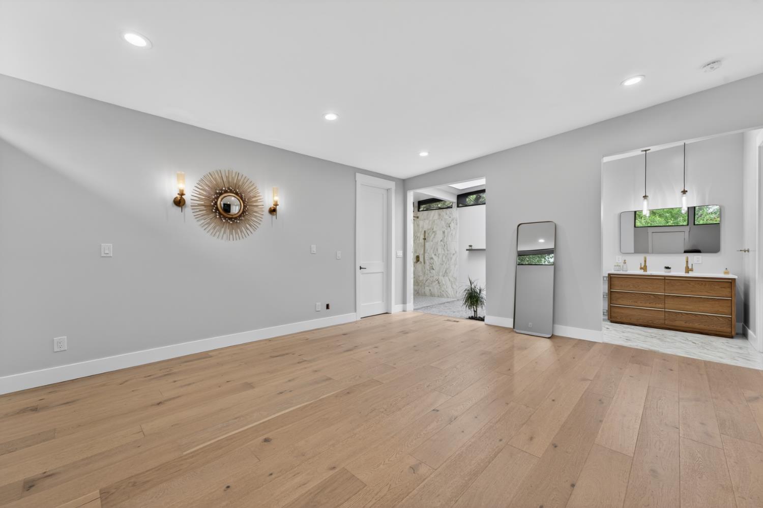 8290 Oak Knoll Drive