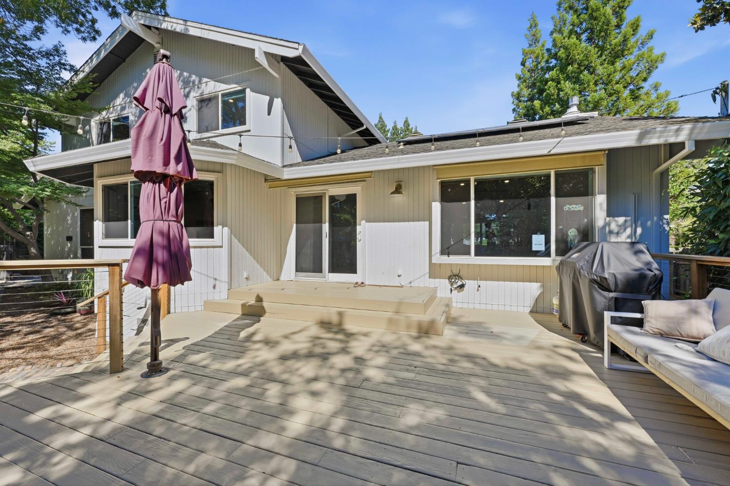 204 Oak Canyon Way