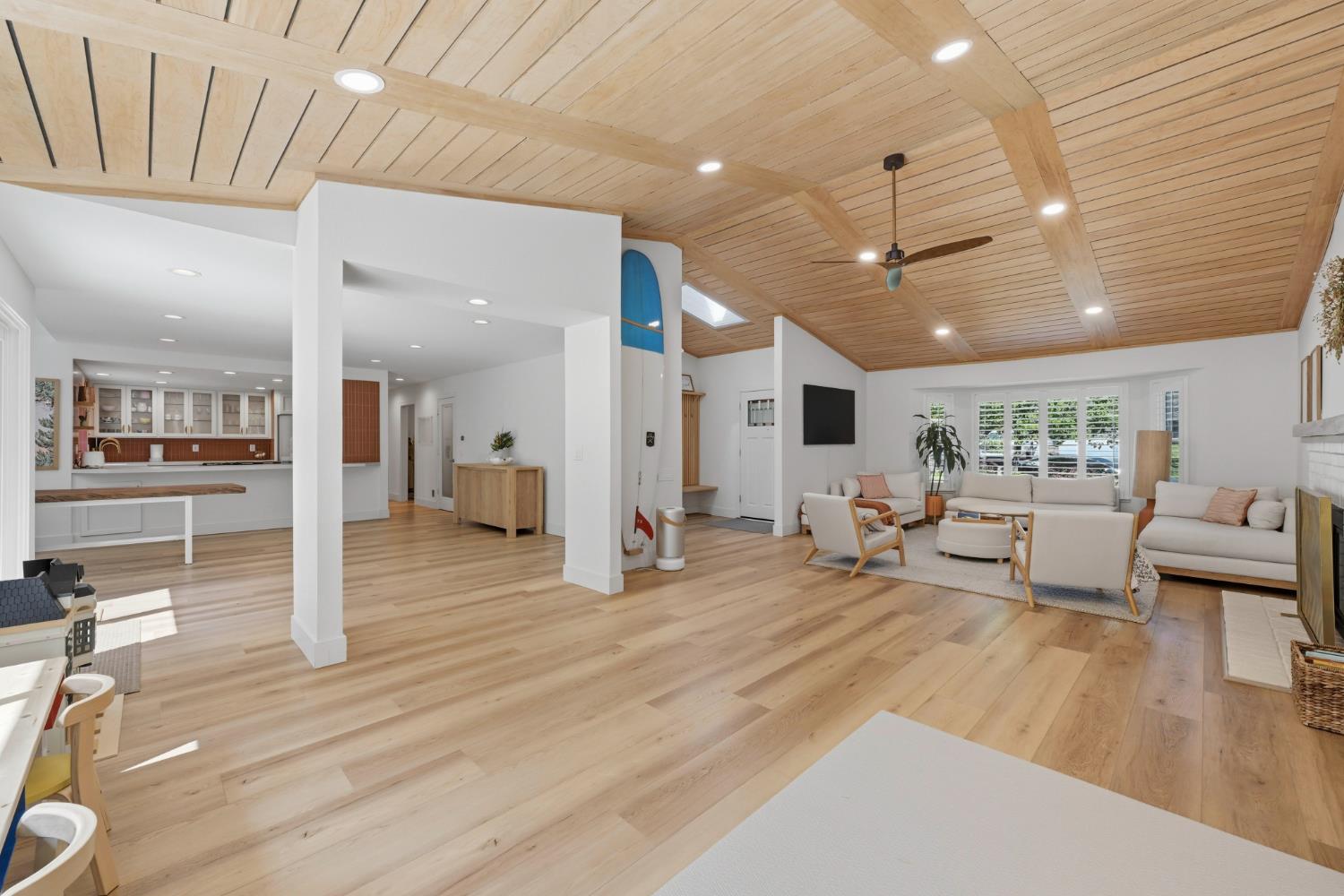 204 Oak Canyon Way