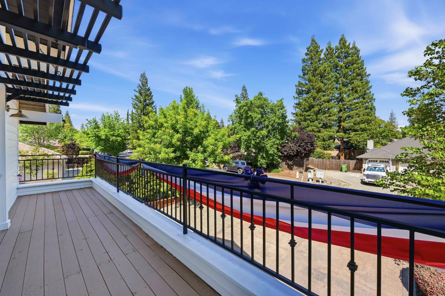 204 Oak Canyon Way
