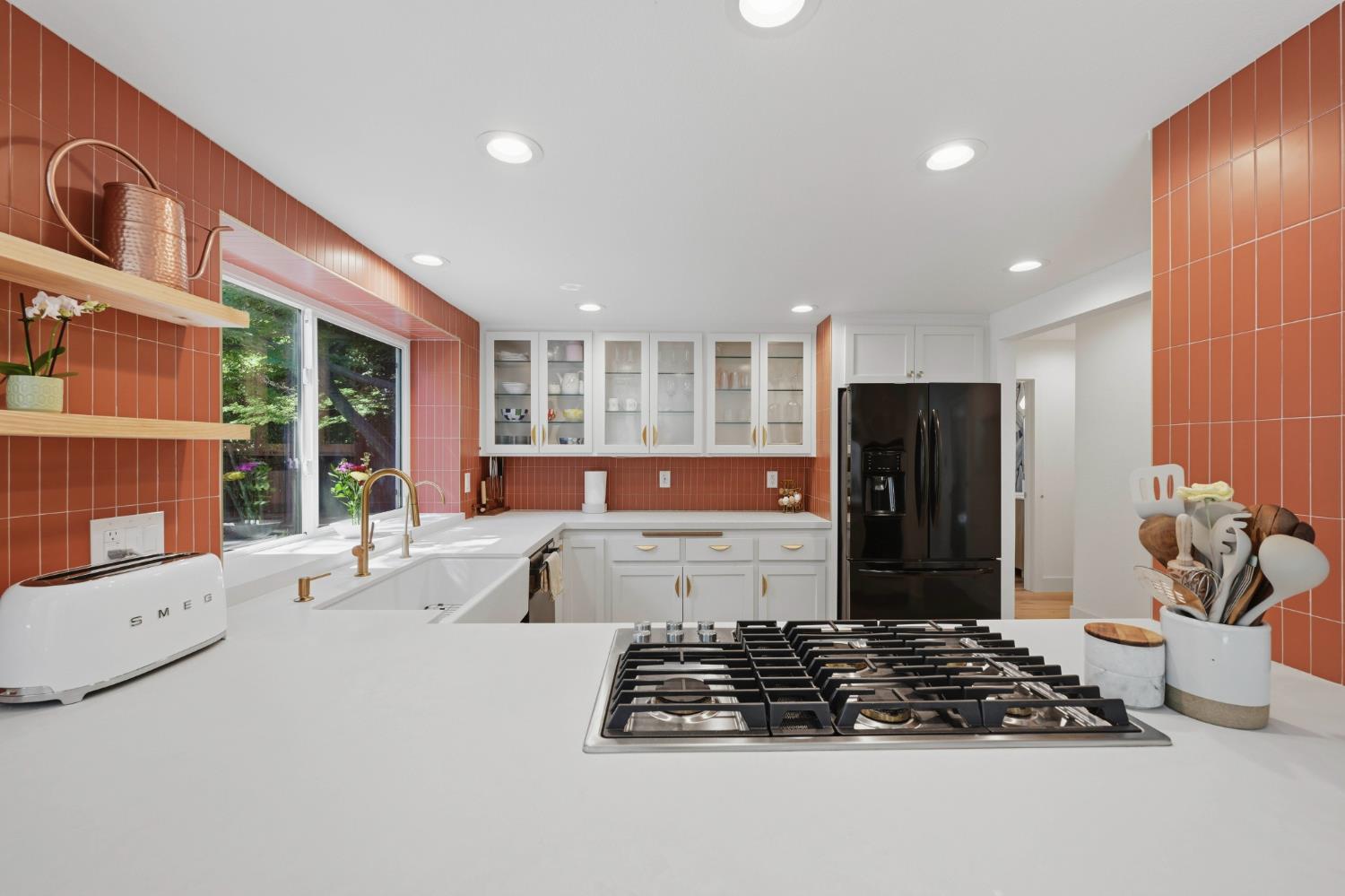 204 Oak Canyon Way