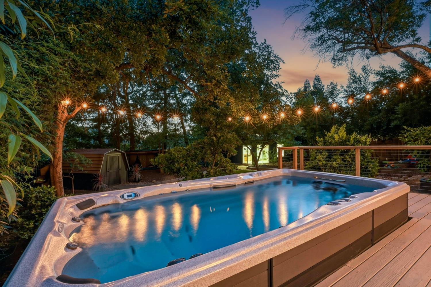 204 Oak Canyon Way