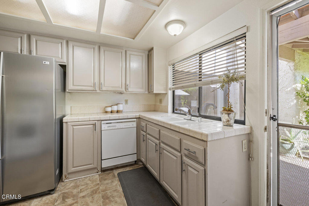 4018 Stoneriver Court