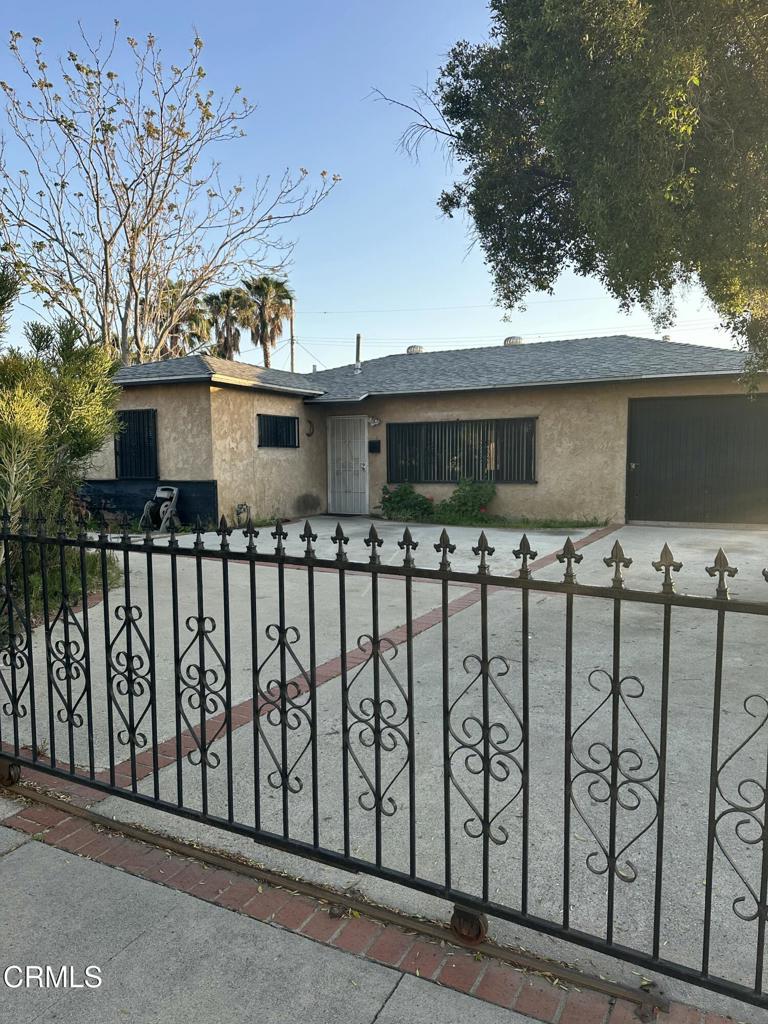 11211 De Haven Avenue