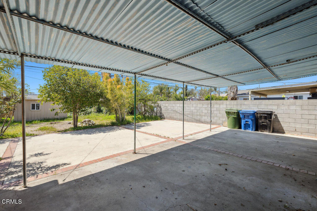 11211 De Haven Avenue