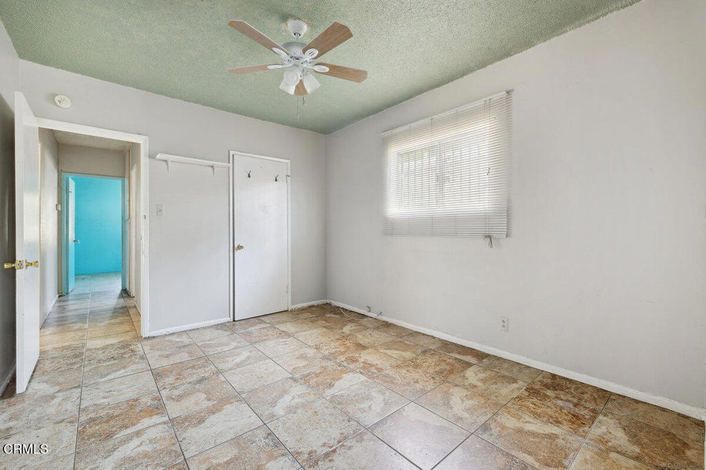 11211 De Haven Avenue