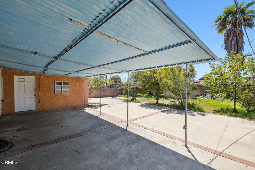 11211 De Haven Avenue