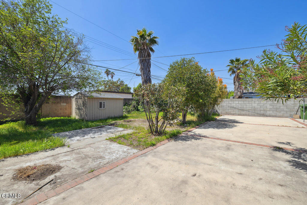 11211 De Haven Avenue