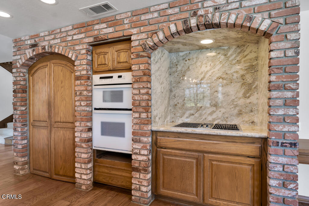 11395 Highridge Court