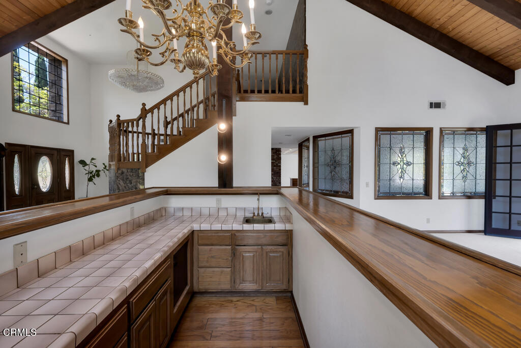 11395 Highridge Court