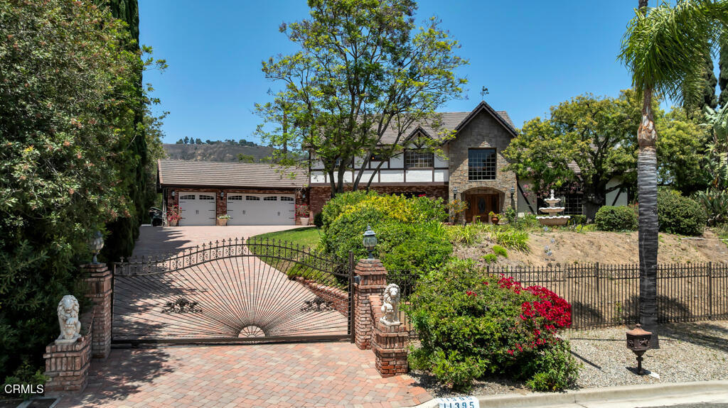 11395 Highridge Court