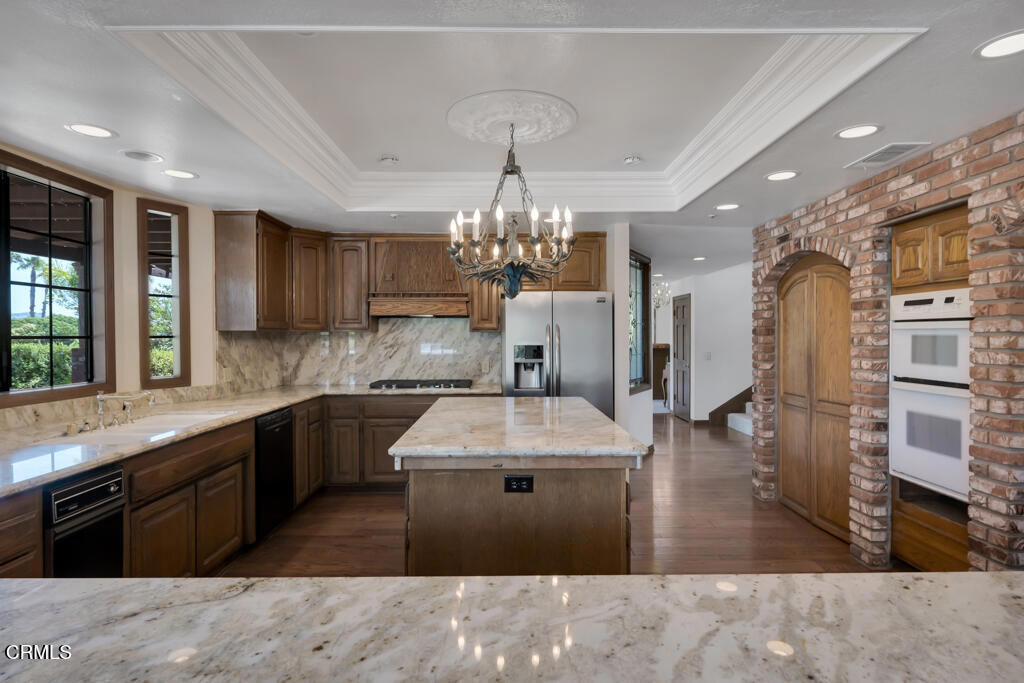 11395 Highridge Court