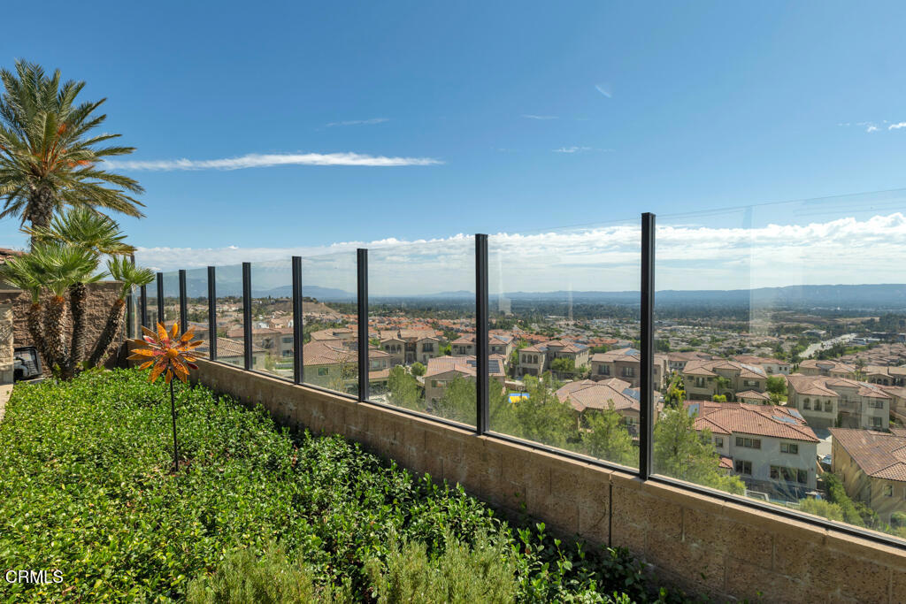 11735 N Manchester Way