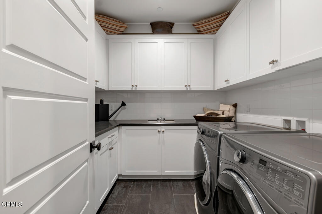 11735 N Manchester Way